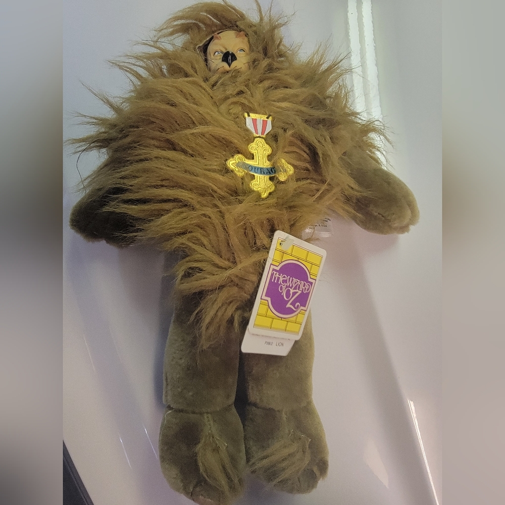 Vintage Cowardly Lion 14” Plush, The Wizard Of Oz